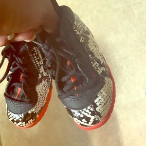 Nike Air Foamposite Snakeskin Size 6